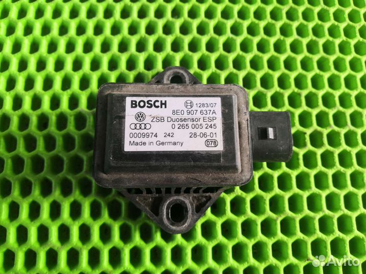 Датчик ускорения Ауди A4 B6