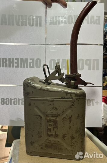 Канистра для бензина 5 литров