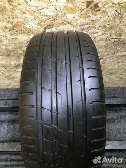 Nokian Tyres PowerProof 235/45 R18 98Y