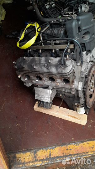 Двигатель Cadillac Escalade 6.2 Кадиллак Эскалейд