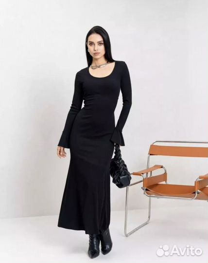 Платье со шуровкой