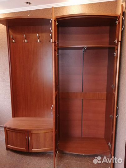 Прихожая мебель