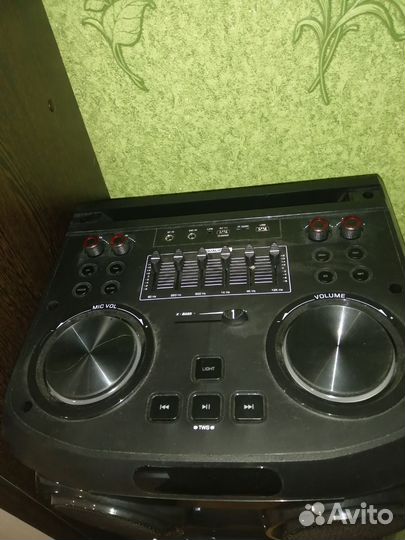 Блютуз колонка большая