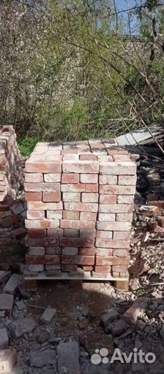 Кирпич бу