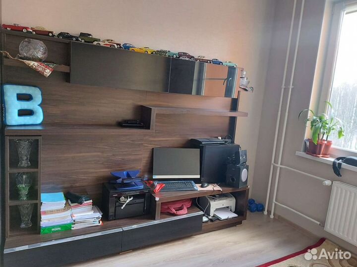 Стенка в гостиную