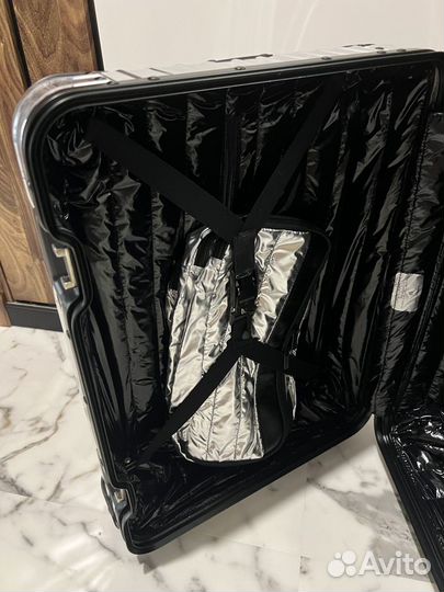 Чемодан Rimowa Moncler