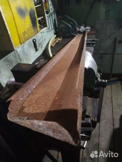 Порог левый газ-24