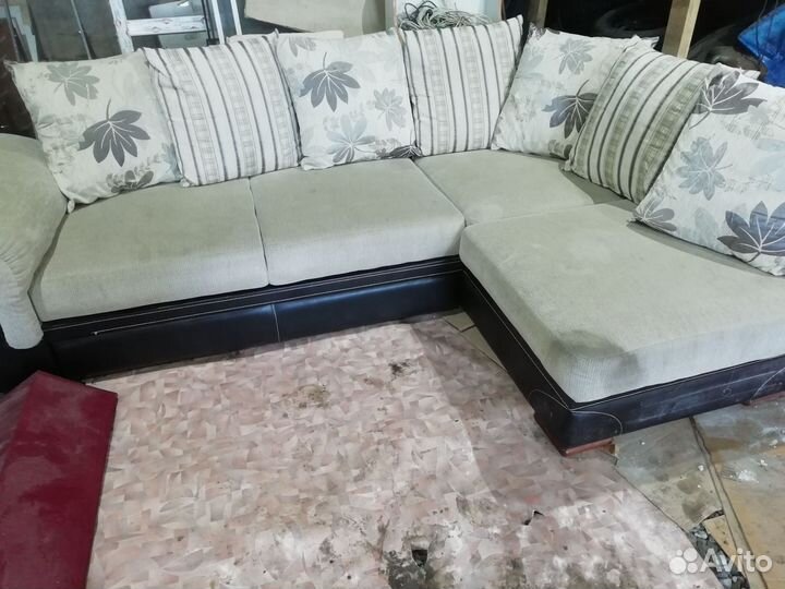 Угловой диван