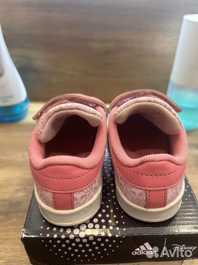 Кроссовки детские adidas 23 размер
