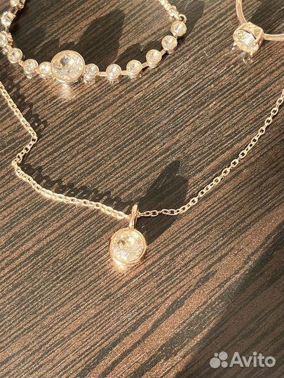 Комплект украшений swarovski