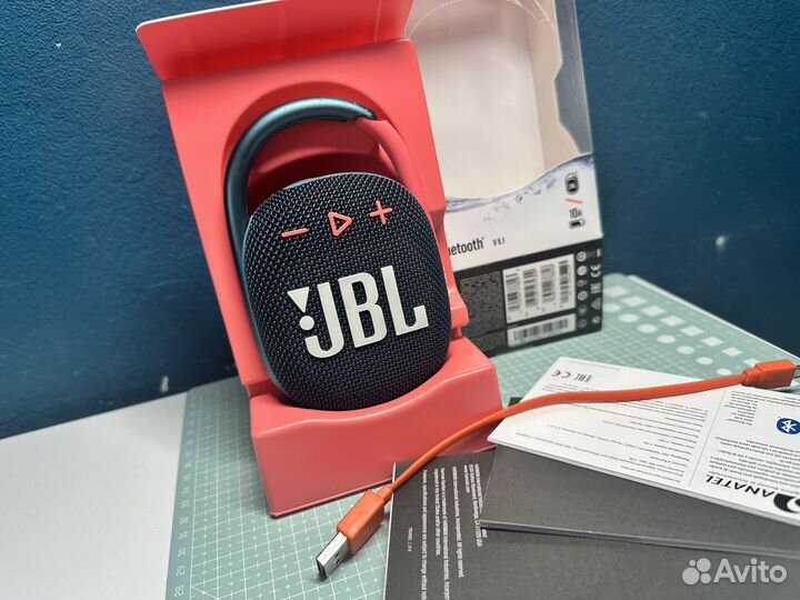 Портативная колонка JBL clip 4