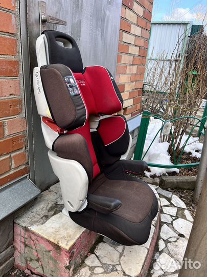Продаю бу автокресло Concord lift core