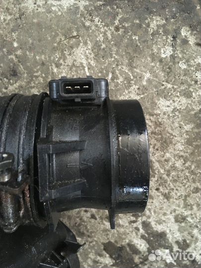 Датчик массового расхода воздуха дмрв