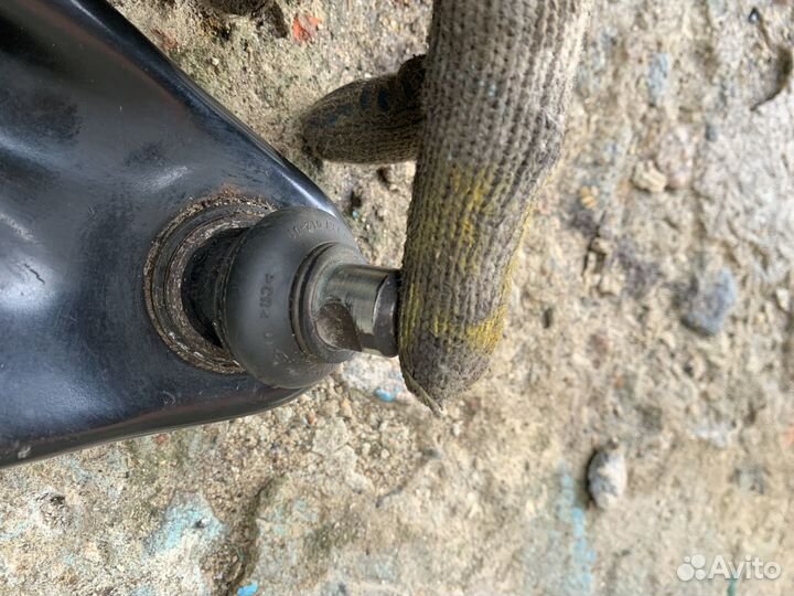 Рычаг sandero 2 logan