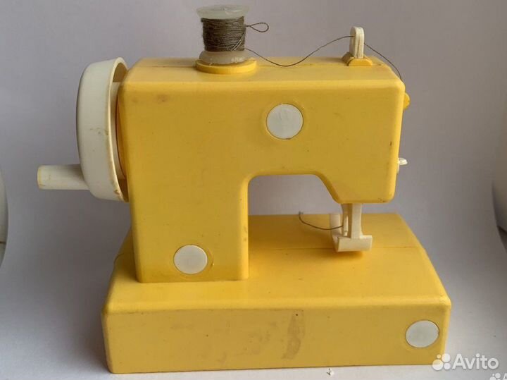 Швейная игрушечная машинка детская СССР Кузнечик