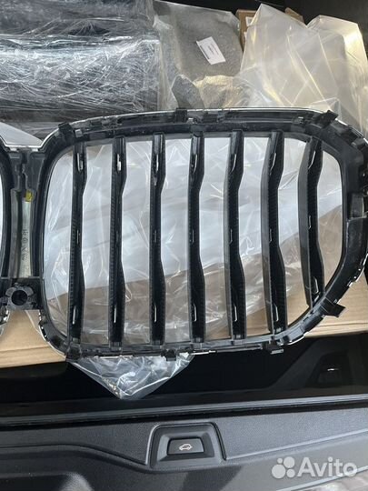 Решетка радиатора (ноздри) bmw x5 g05