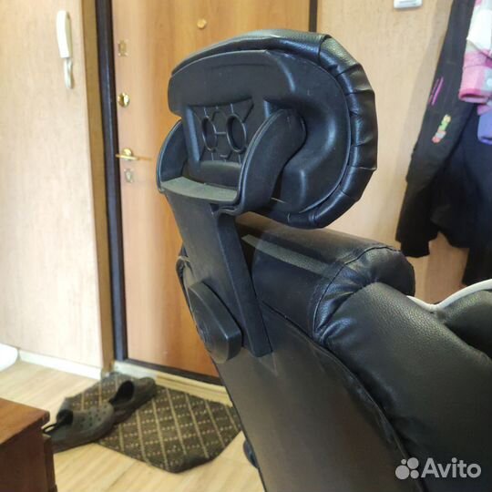 Компьютерное игровое кресло