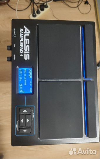 Alesis samplepad 4