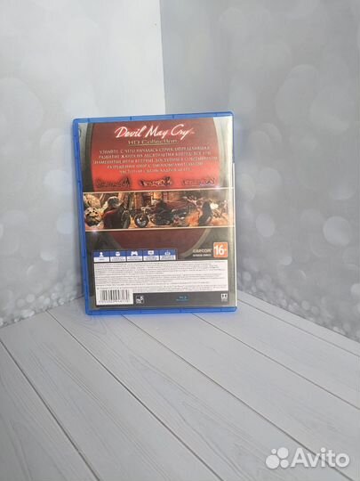 Devil May Cry HD Collection PS4