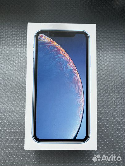 iPhone Xr, 64 ГБ