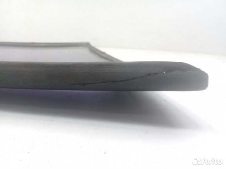 Стекло собачника заднее левое Nissan Prairie M11