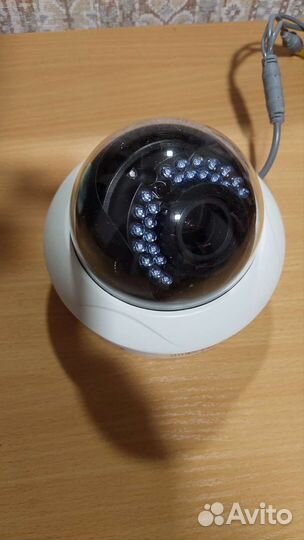 Камера видеонаблюдения купольная