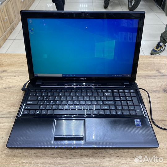 Ноутбук MSI MS-16GN