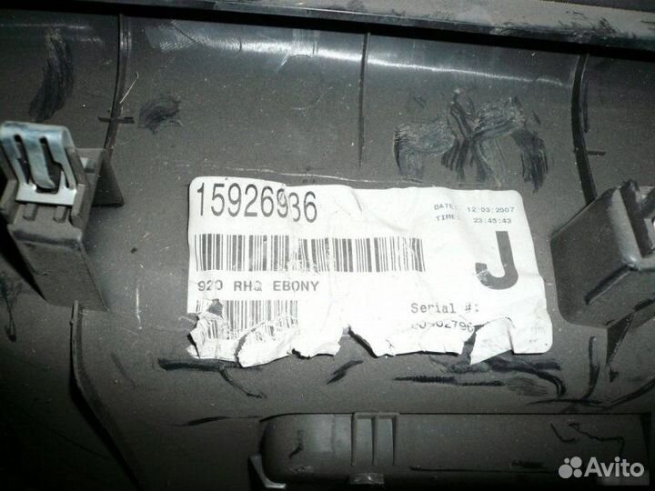 Обшивка багажника правая задняя правая Chevrolet