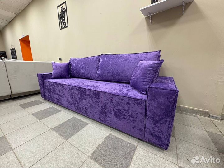 Диван в стиле лофт фиолетовый краш