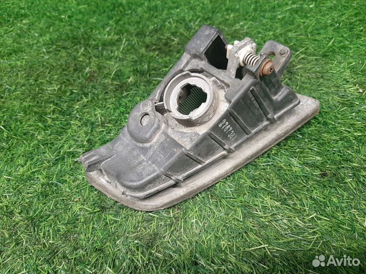 Фара противотуманная на Honda Civic 8