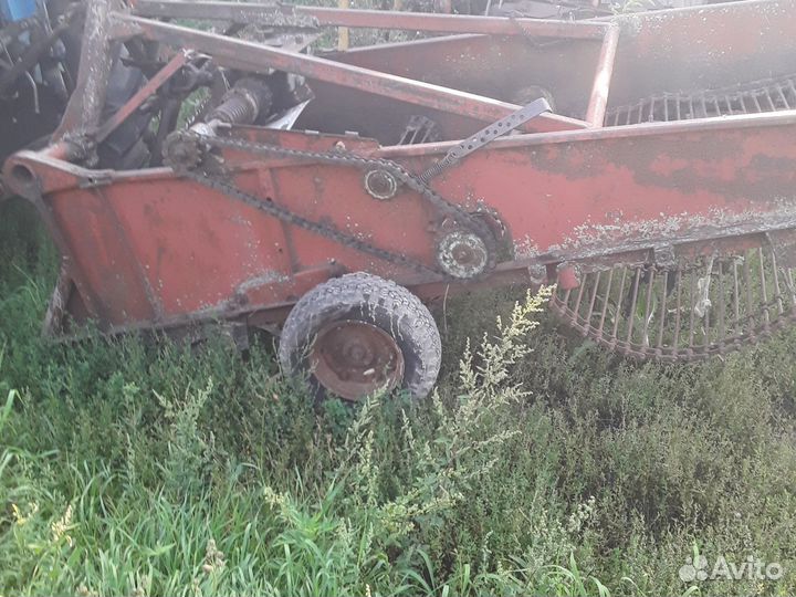 Копатель корнеплодов Лидсельмаш КТН-2В, 1990