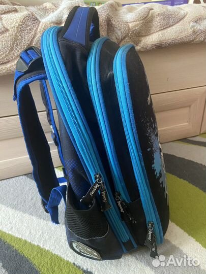 Школьный рюкзак