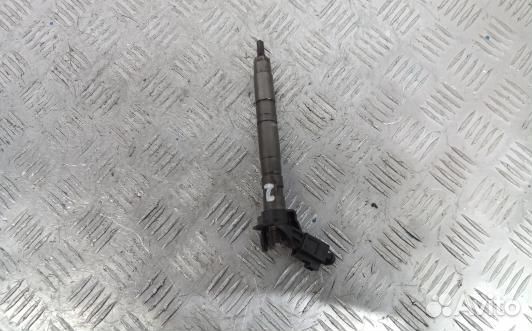 Форсунка дизельная audi Q7 (7UK03AL02)