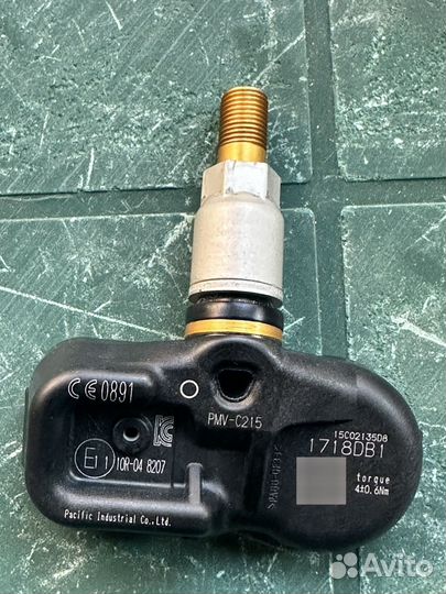 Датчик давления воздуха 42607-48020 Toyota 200