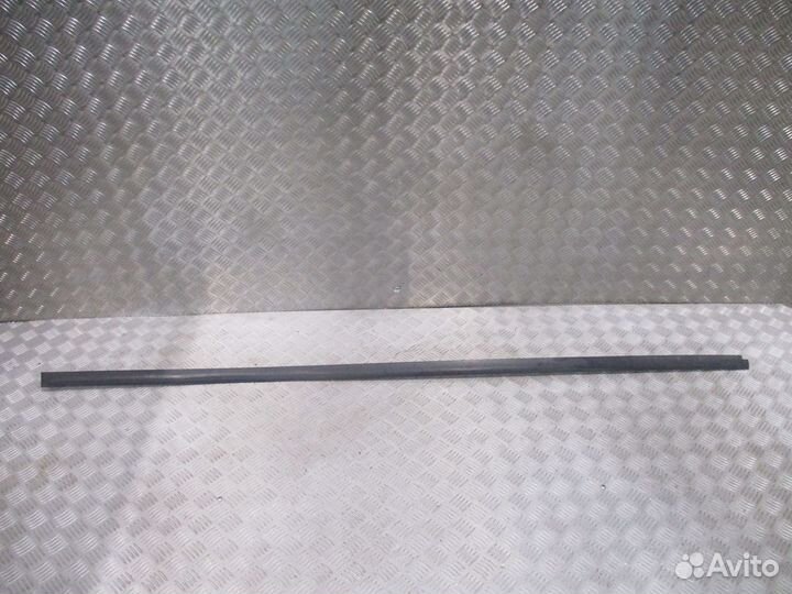 Молдинг крыши левый MAN 81629100287