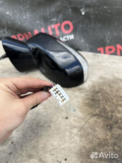 Зеркало левое Honda Civic 4D