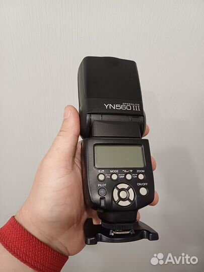 Вспышки Yongnuo YN560 III + синхронизатор YN560-TX