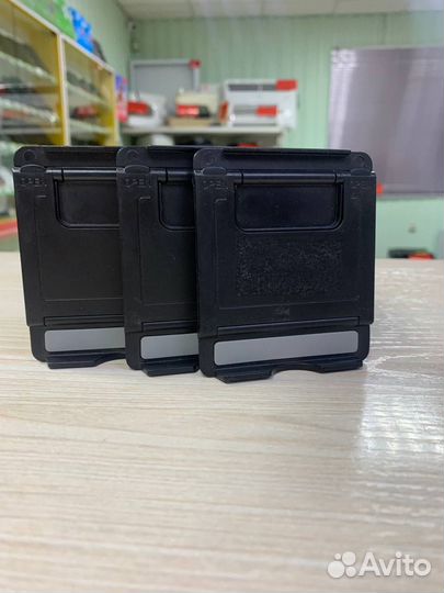 Автомобильный держатель для смартфонов