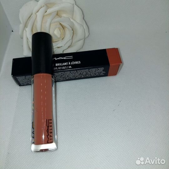 MAC Lipglass Brilliant A Levres блеск для губ 315