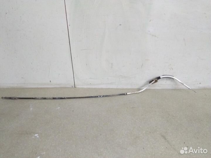 Трос стояночного тормоза Skoda Octavia (A5 1Z) 200