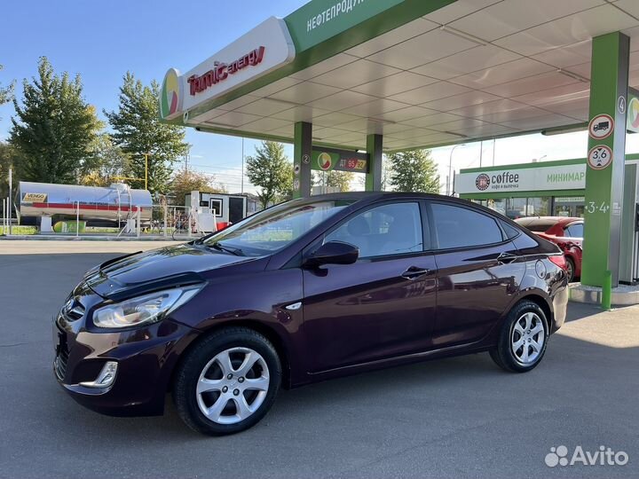 Hyundai Solaris 1.6 AT, 2012, 196 000 км