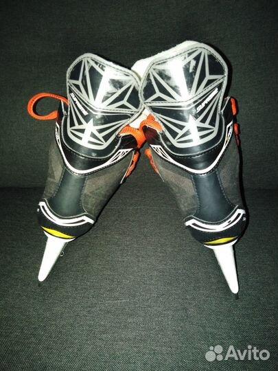 Коньки Bauer р 33,5