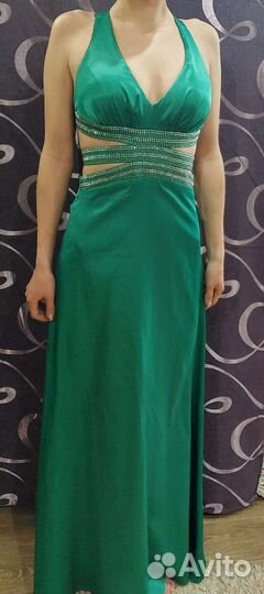 Вечернее платье