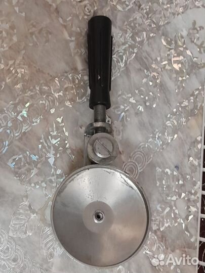 Закаточная машинка