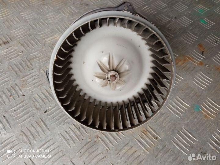 Моторчик печки Kia Sorento 1 BL