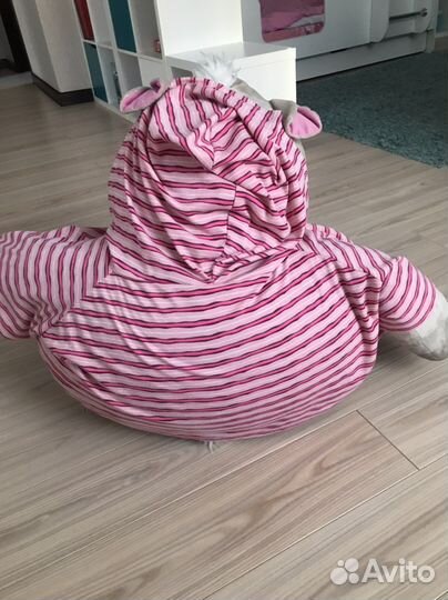 Игрушка бегемот