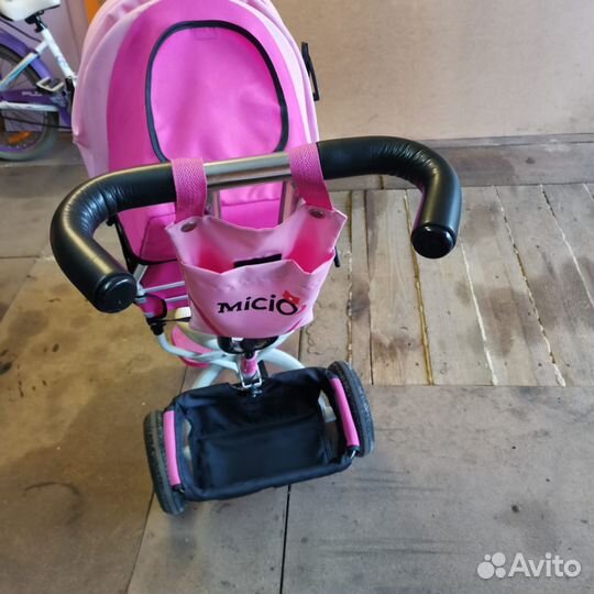 Детский велосипед трехколесный с ручкой б/у