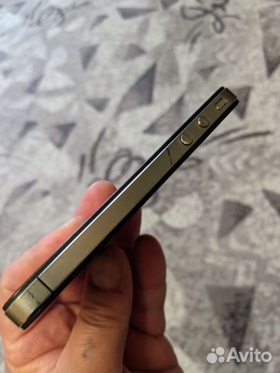 iPhone 4S, 16 ГБ