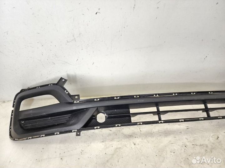 Решетка бампера Hyundai Starex H-1 2018-2022