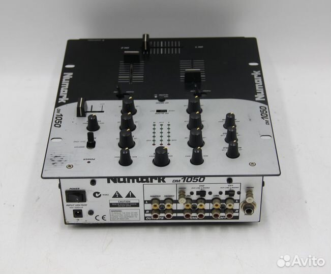 Микшерный пульт Numark dm1050